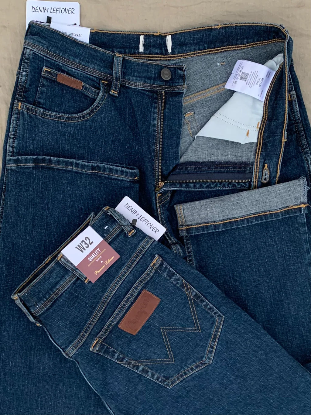 Men's Relaxed Fit Dark Blue Jean